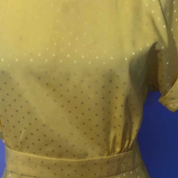 Lucca couture yellow peplum blouse with open back - Picture 5 of 6